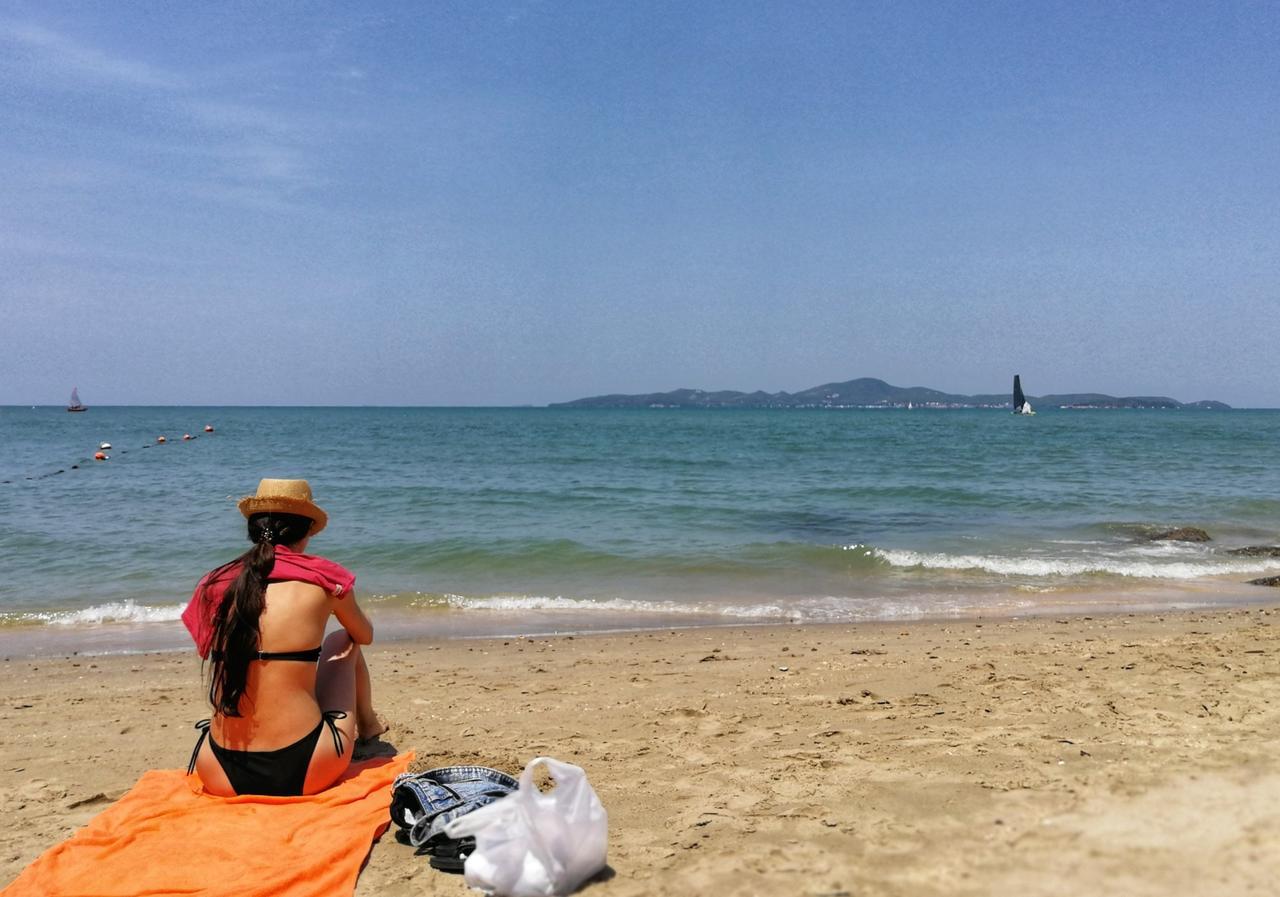 The Beach Pool Villa Pattaya Exterior foto