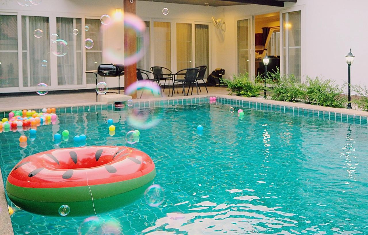 The Beach Pool Villa Pattaya Exterior foto
